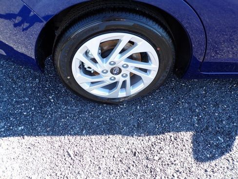 Certified 2025 Subaru Impreza 2.0i image 8