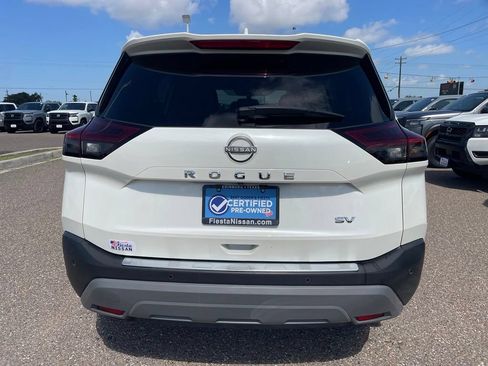 Certified 2023 Nissan Rogue SV w/ SV Premium Package FWD image 6