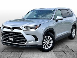 Used 2025 Toyota Grand Highlander AWD video 1