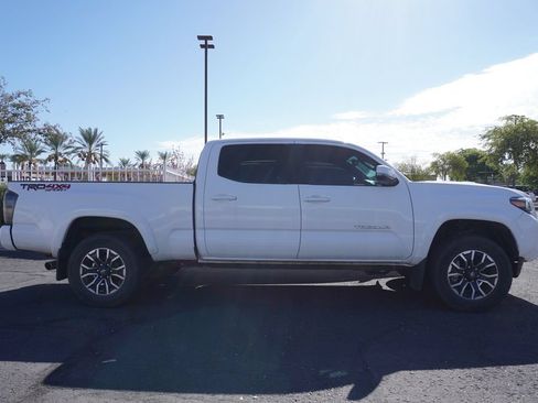 Used 2023 Toyota Tacoma TRD Sport AWD/4WD image 5
