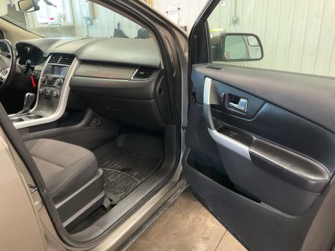 Used 2013 Ford Edge SEL AWD/4WD image 25