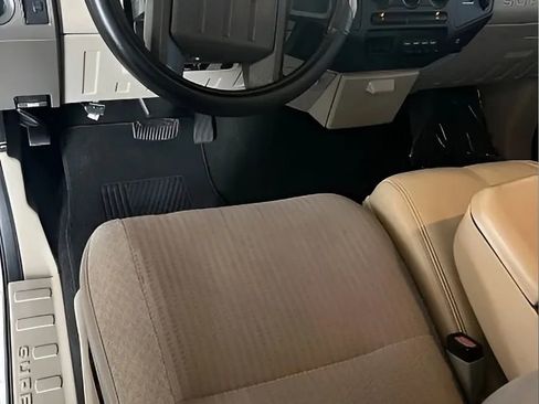 Used 2008 Ford F350 XL AWD/4WD image 11