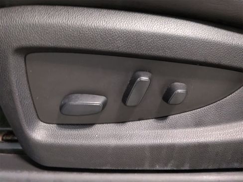 Used 2016 GMC Sierra 1500 Denali image 18