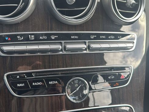 Used 2015 Mercedes-Benz C 300 4MATIC Sedan image 21