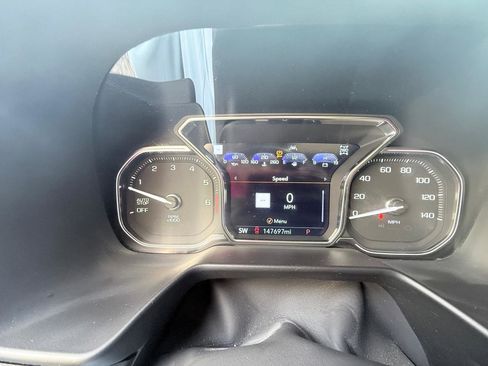 Used 2021 GMC Yukon SLT w/ SLT Luxury Plus Package image 16