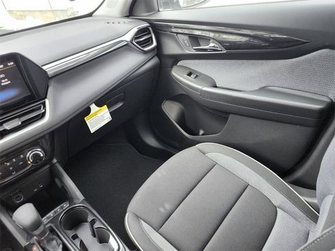 New 2026 Chevrolet TrailBlazer LT image 13