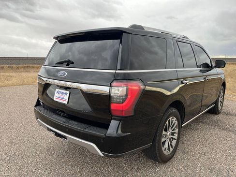 Used 2018 Ford Expedition Limited image 5
