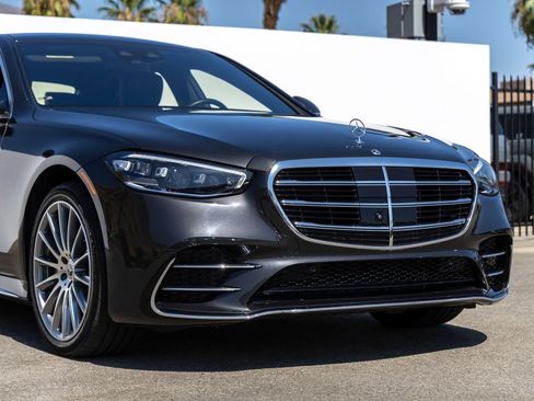 Used 2023 Mercedes-Benz S 500 4MATIC image 6