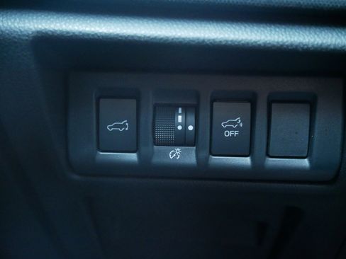 Certified 2025 Subaru Outback Premium image 26