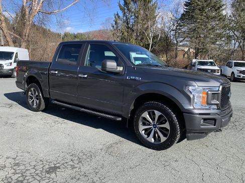 Used 2019 Ford F150 XL w/ Equipment Group 101A Mid image 3
