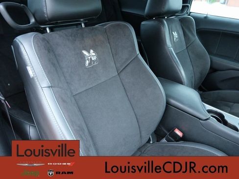 Used 2017 Dodge Challenger R/T Scat Pack RWD image 29