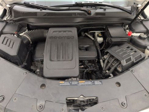 Used 2012 Chevrolet Equinox LS image 27