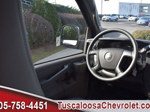 New 2025 Chevrolet Express 2500 Work Van w/ Enhanced Convenience Package image 17