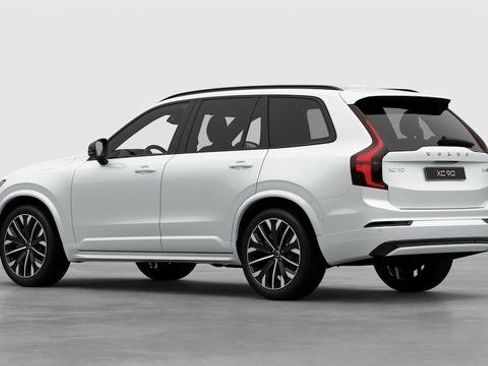 New 2026 Volvo XC90 B6 Ultra w/ Protection Package AWD/4WD image 3