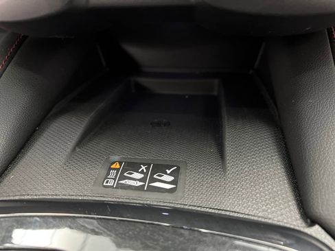 Used 2025 Chevrolet Blazer RS image 43