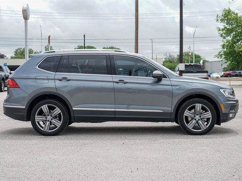 Used 2021 Volkswagen Tiguan SEL AWD/4WD image 4