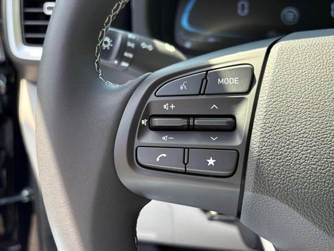 New 2026 Hyundai Venue SEL FWD image 22