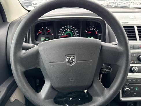 Used 2009 Dodge Journey SXT w/ Flexible Seating Group image 10
