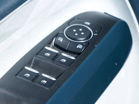 Used 2024 Ford Maverick XLT w/ XLT Luxury Package FWD image 15