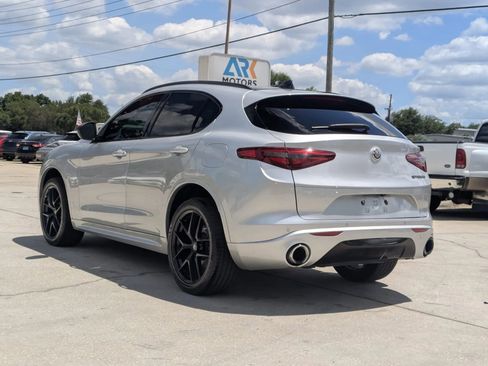 Used 2021 Alfa Romeo Stelvio Sprint w/ Nero Edizione RWD image 2
