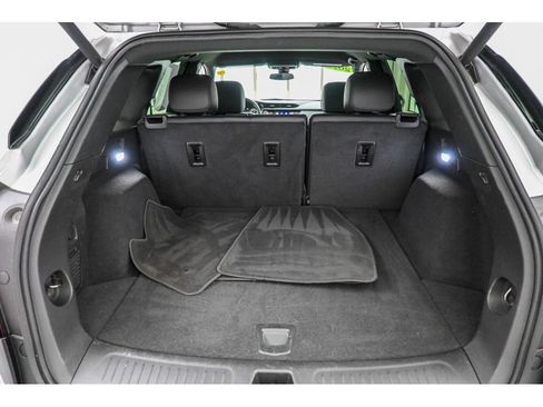 Used 2020 Cadillac XT5 Luxury FWD image 52