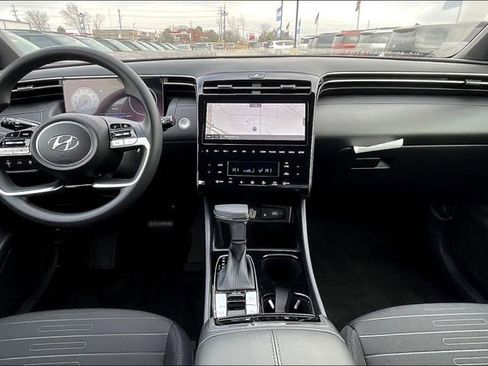 Used 2024 Hyundai Santa Cruz SEL w/ Activity Package image 5