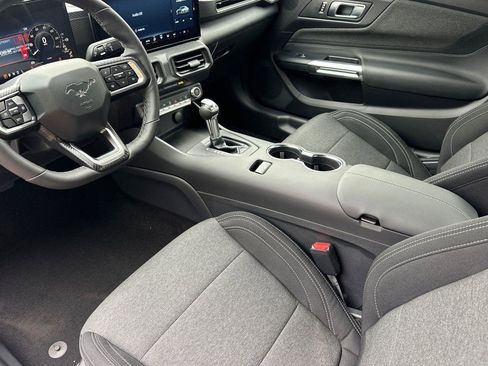 New 2025 Ford Mustang Coupe image 7