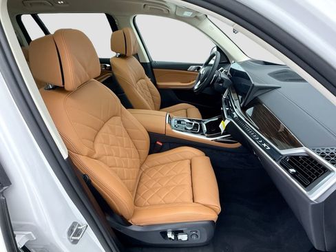 New 2026 BMW X7 xDrive40i AWD/4WD image 19