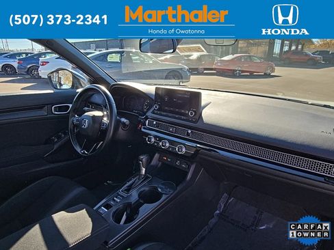 Used 2023 Honda Civic Sport image 21