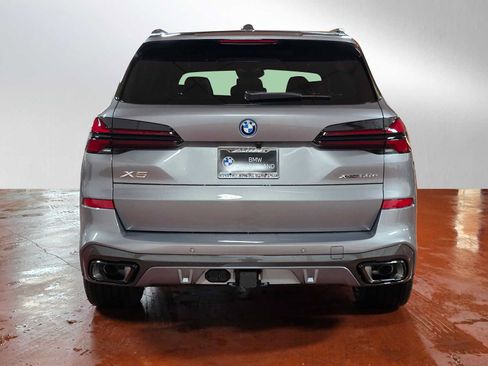 Used 2026 BMW X5 xDrive50e w/ Executive Package AWD/4WD image 4