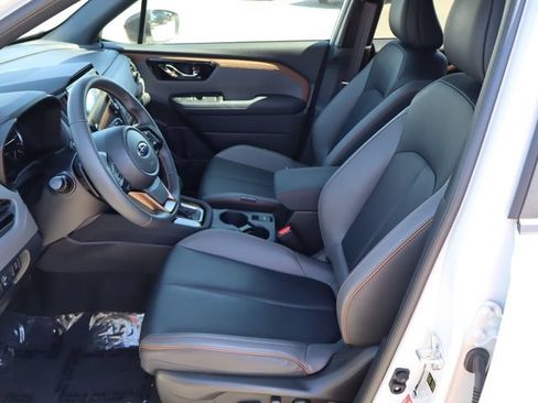 Used 2025 Subaru Forester Sport w/ Popular Package #1 AWD/4WD image 18