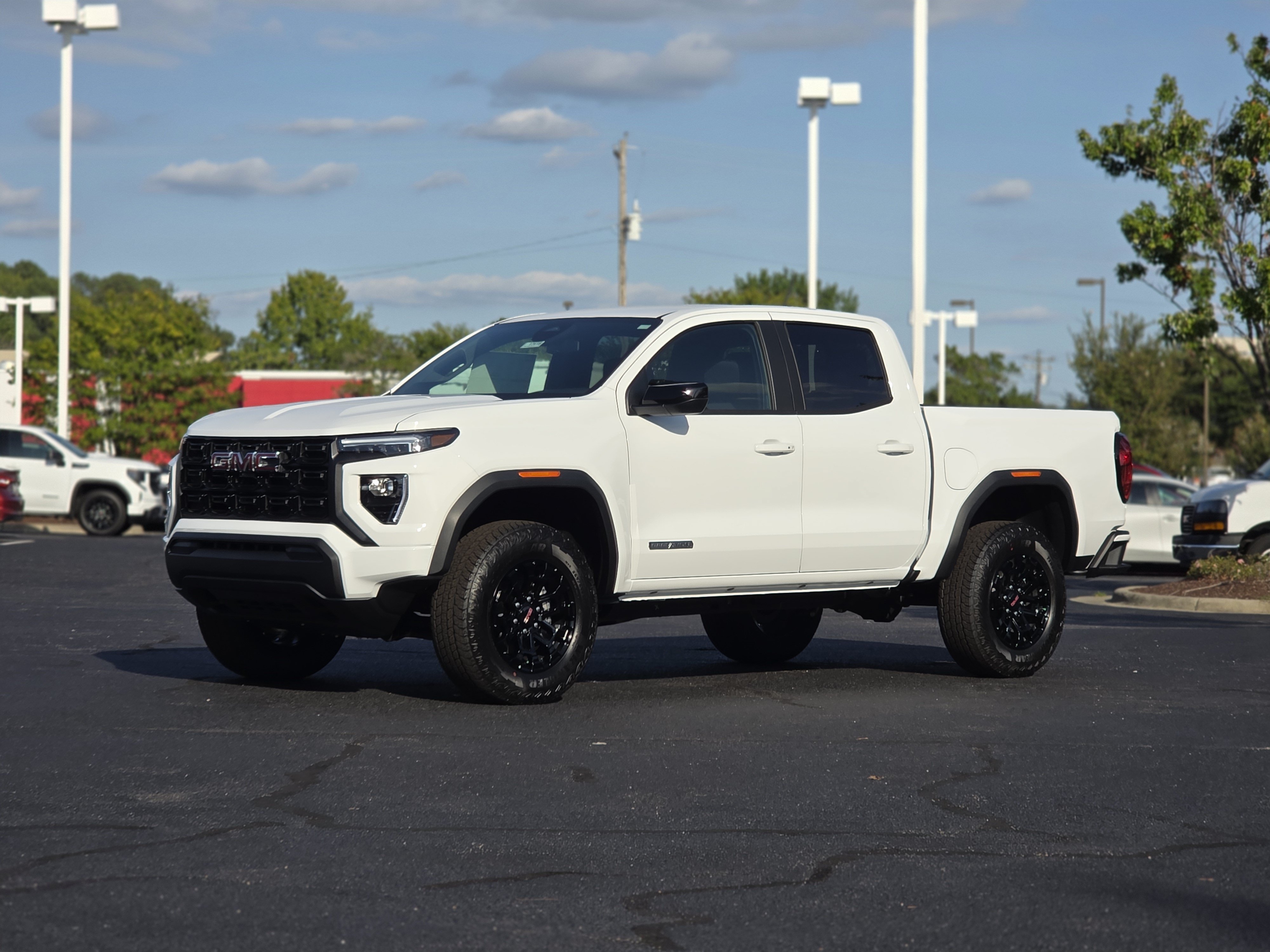 New 2026 GMC Canyon Elevation RWD image 3