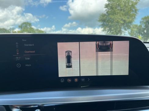 New 2026 Cadillac Lyriq Sport image 27