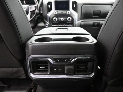 Used 2019 GMC Sierra 1500 SLT w/ SLT Premium Plus Package AWD/4WD image 27