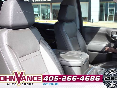 Used 2022 GMC Sierra 1500 Denali w/ Denali Reserve Package image 17