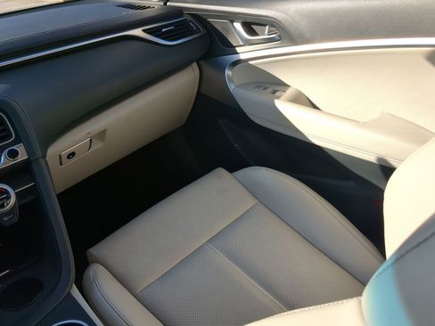 Used 2020 Genesis G70 2.0T image 44