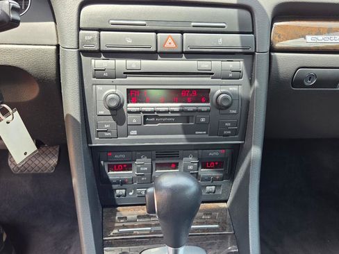 Used 2004 Audi S4 Cabriolet AWD/4WD image 19