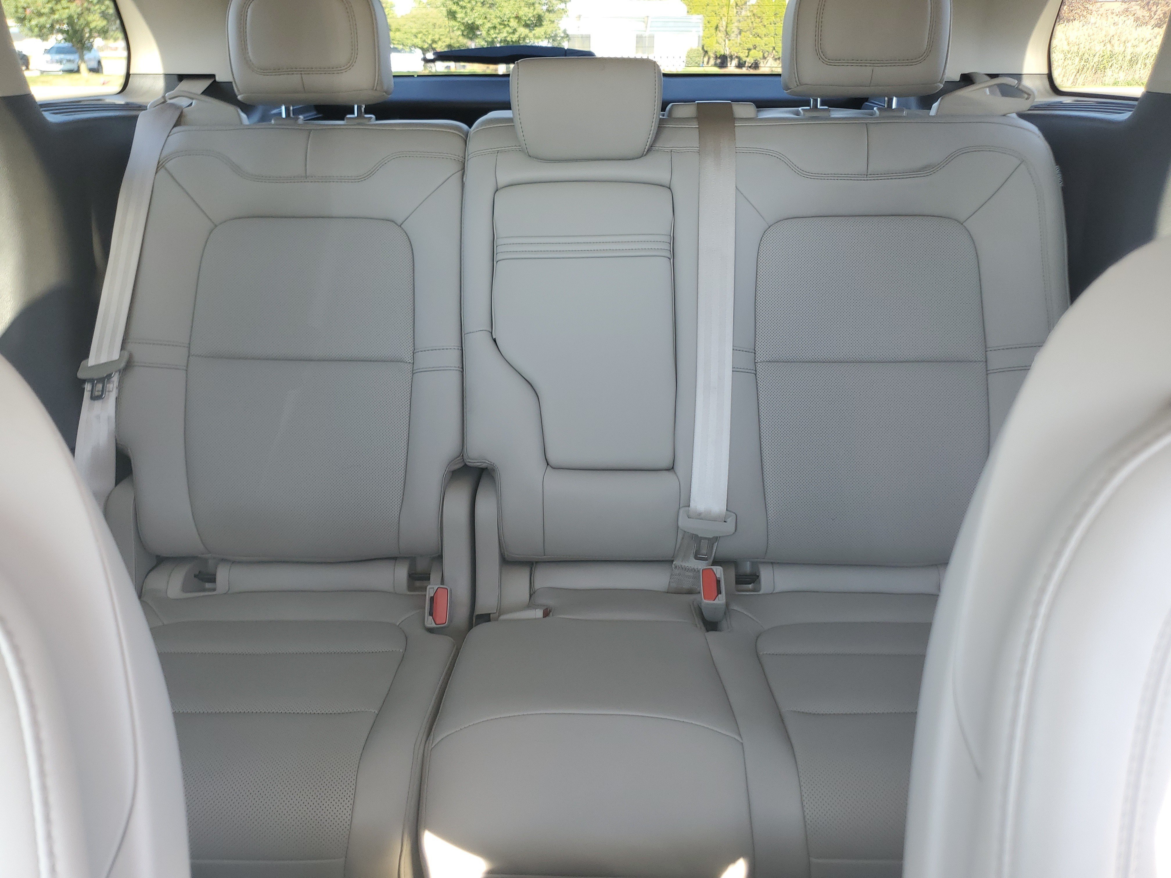 Used 2023 Lincoln Corsair AWD w/ Equipment Group 101A image 19