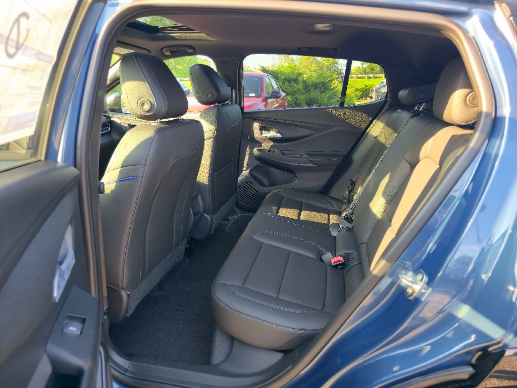 New 2026 Buick Envista Sport Touring w/ Convenience I Package FWD image 22