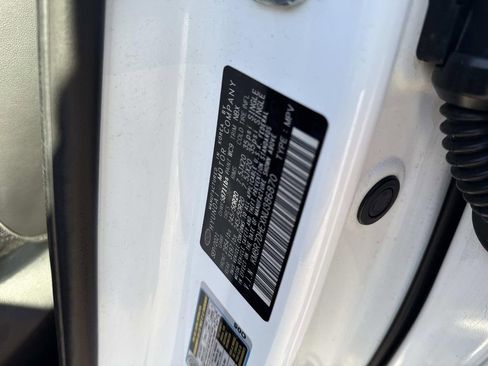 Used 2022 Hyundai Palisade Calligraphy image 20