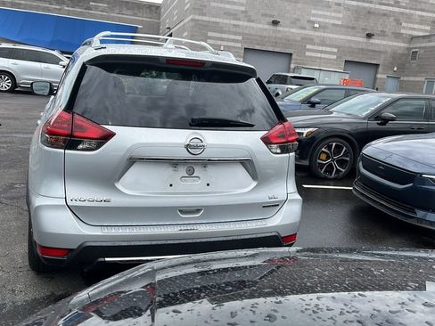 Used 2018 Nissan Rogue SL FWD image 6