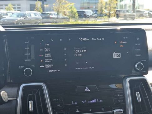 Used 2023 Kia Sorento S w/ Panoramic Sunroof Package AWD/4WD image 18