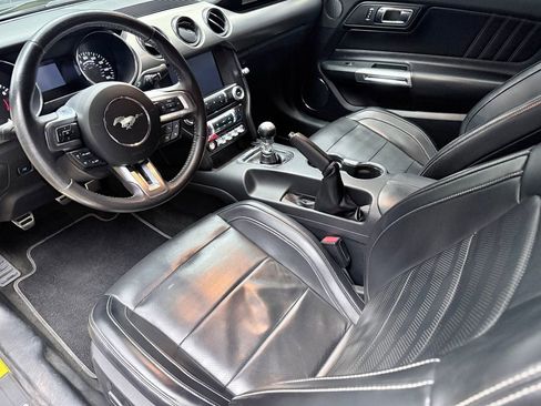 Used 2015 Ford Mustang GT Premium w/ Equipment Group 401A RWD image 9