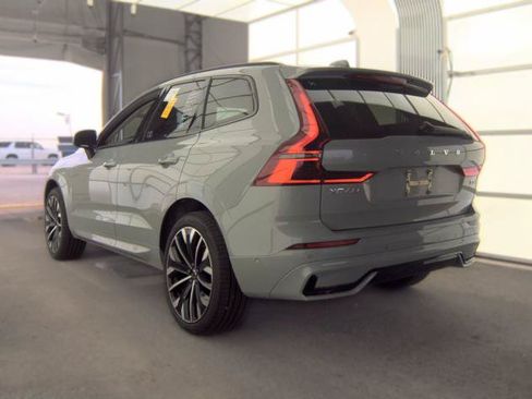 Used 2026 Volvo XC60 B5 Ultra AWD/4WD image 7