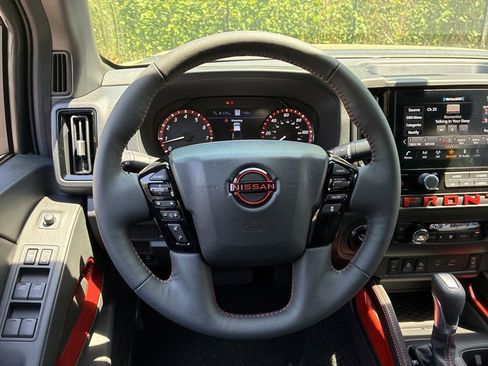 New 2026 Nissan Frontier PRO-4X w/ Pro Premium Package AWD/4WD image 18