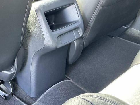 Used 2026 Honda HR-V EX-L image 11