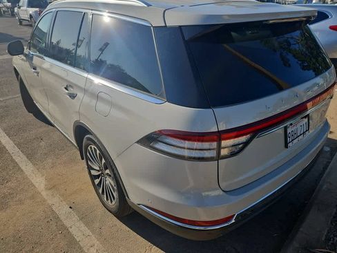 Used 2022 Lincoln Aviator Reserve w/ Equipment Group 201A RWD image 6
