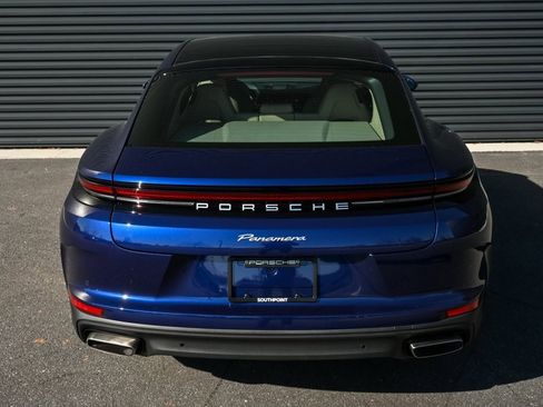 Certified 2025 Porsche Panamera image 30