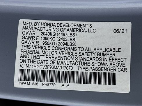 Used 2021 Honda Accord Touring image 12