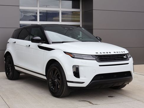 Used 2025 Land Rover Range Rover Evoque S AWD/4WD image 3